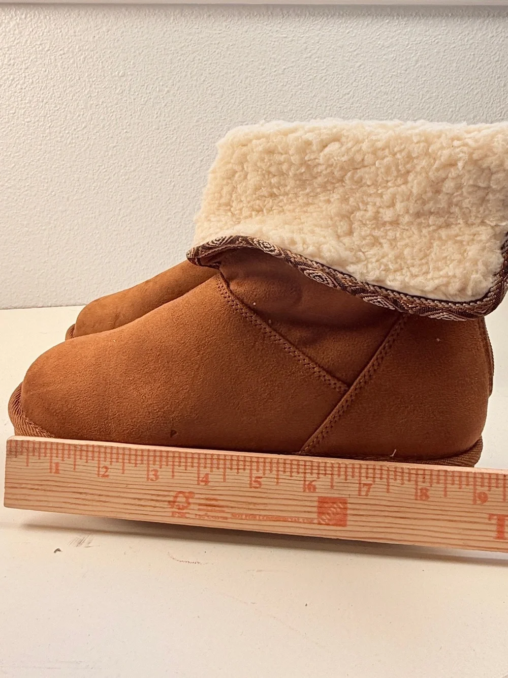 MUK LUKS Essentials Platform Ankle Boots Chestnut Faux Fur Fold Over Womens 8